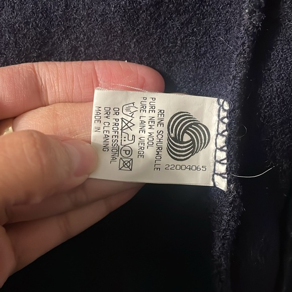 100% wool Geiger sweater like new made in austria - Picture 5 of 7